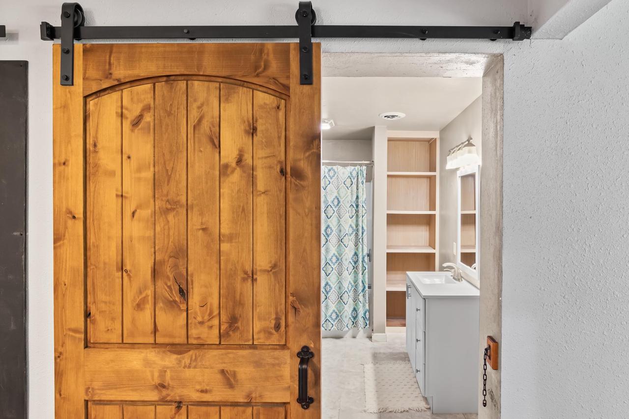 W1769 Sandstone Avenue