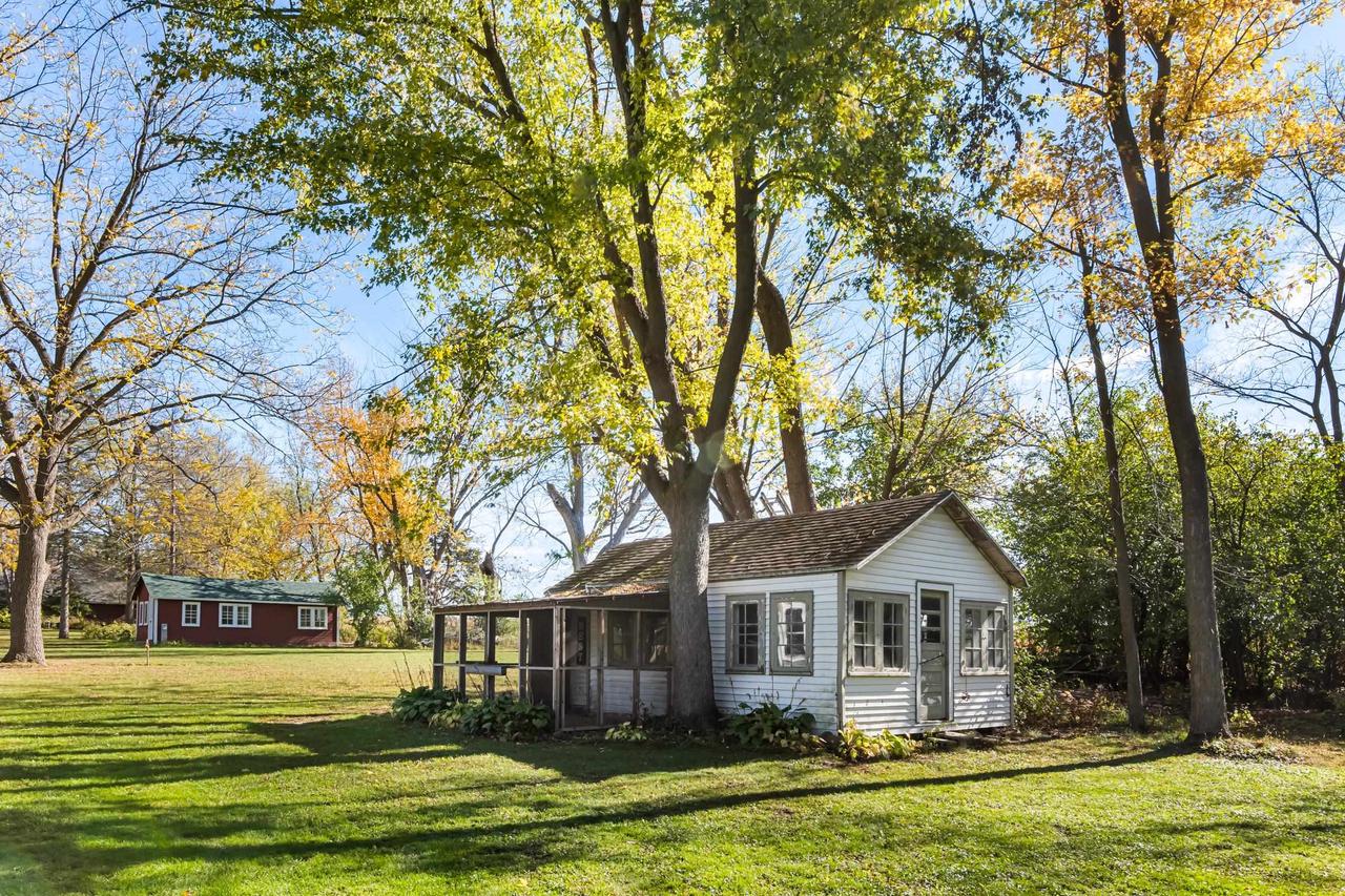 W1769 Sandstone Avenue