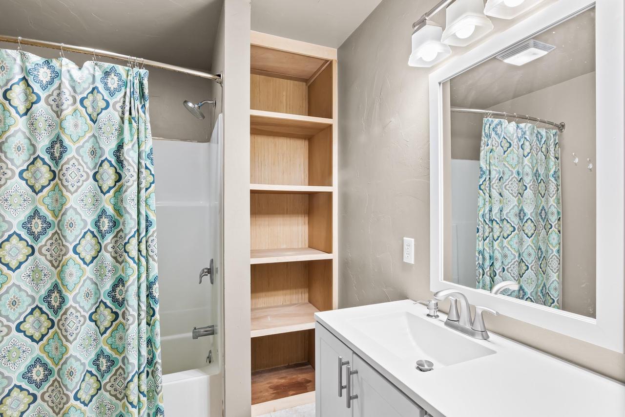 W1769 Sandstone Avenue