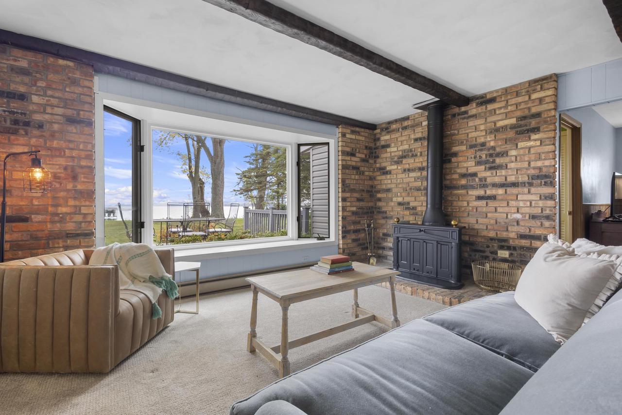 N4226 South Lakeshore Drive