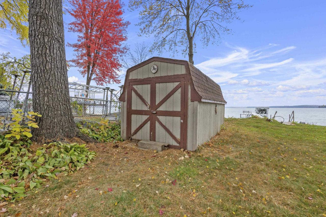 N4226 South Lakeshore Drive