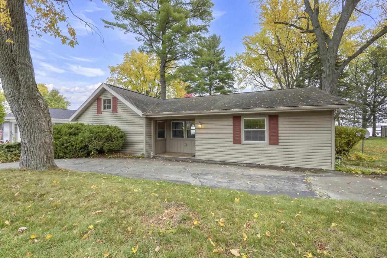 N4226 South Lakeshore Drive