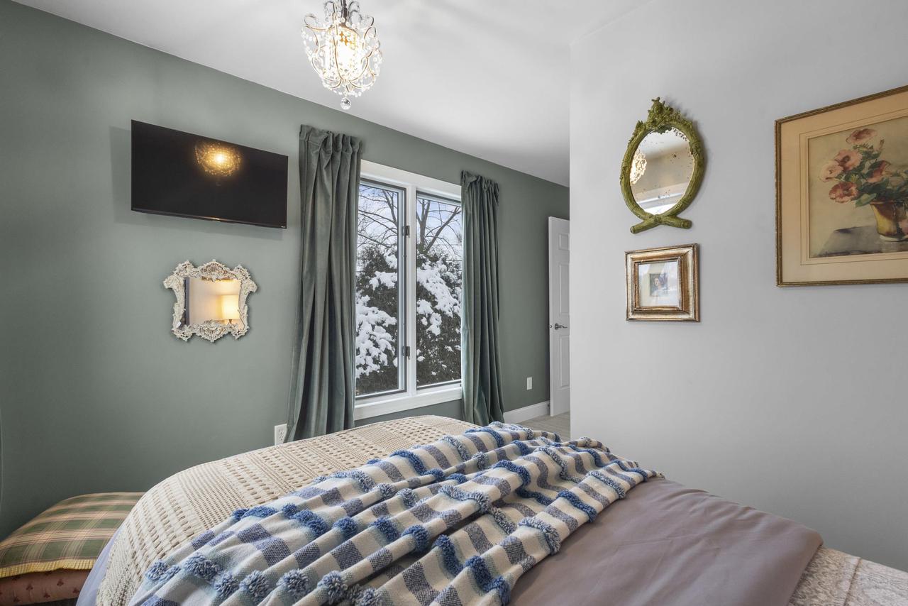 490 South Lawson Drive B1