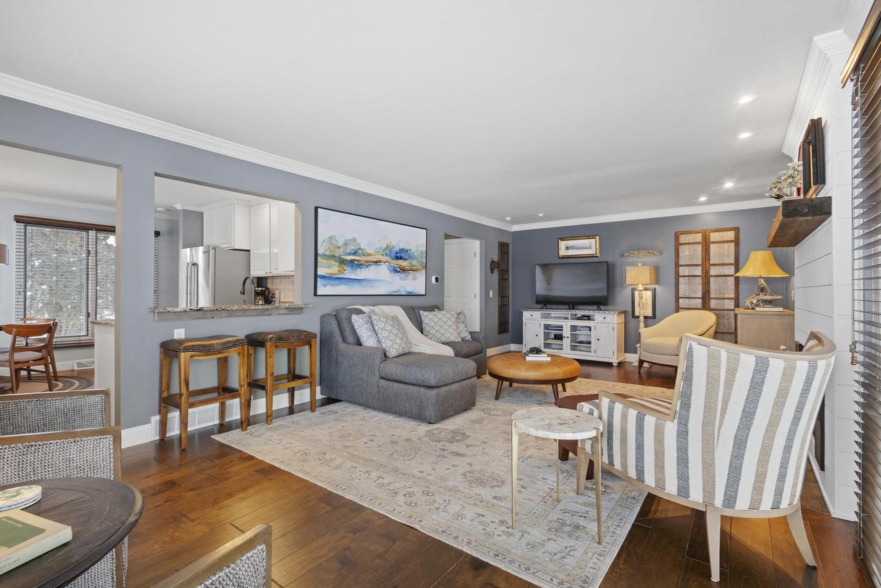 490 South Lawson Drive B1