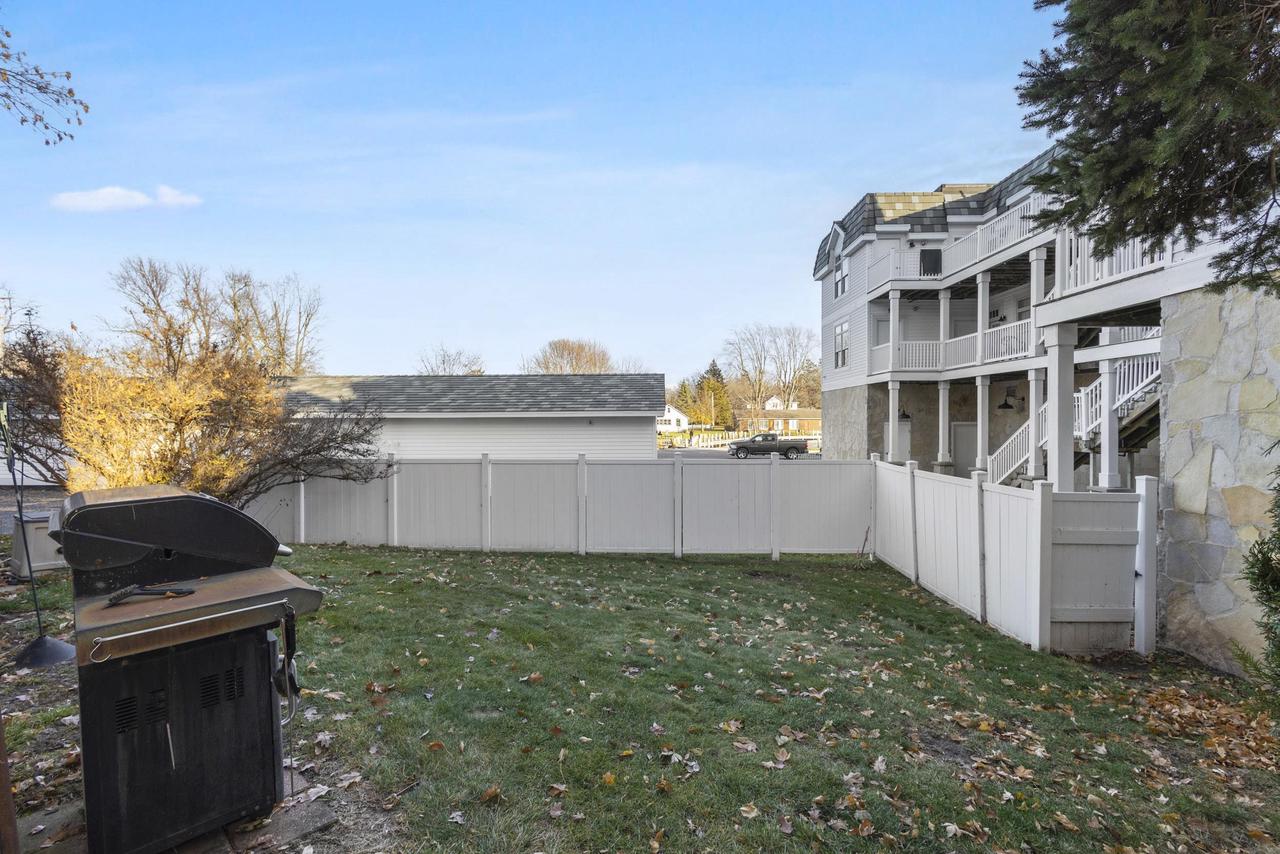 490 South Lawson Drive C1 S6 S1