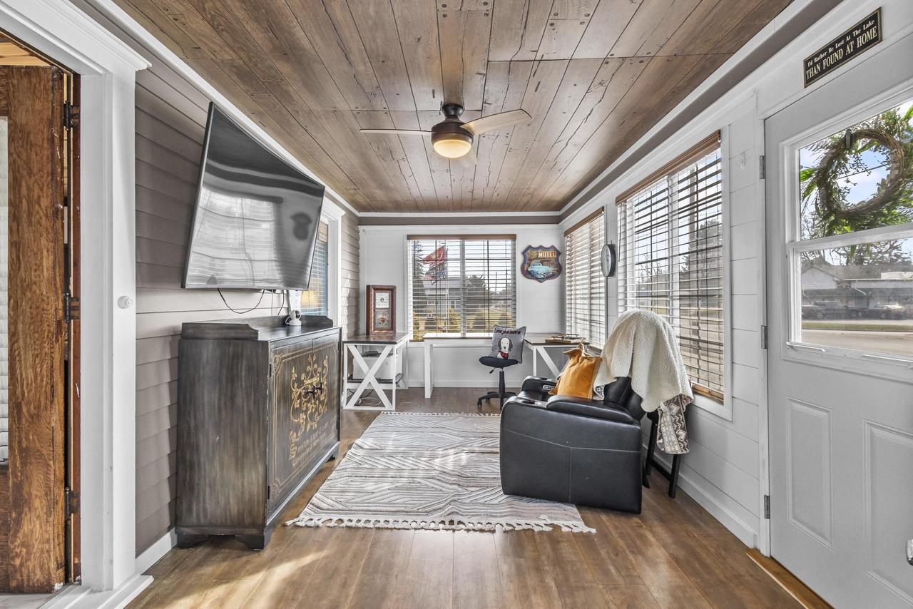 602 West Main Street