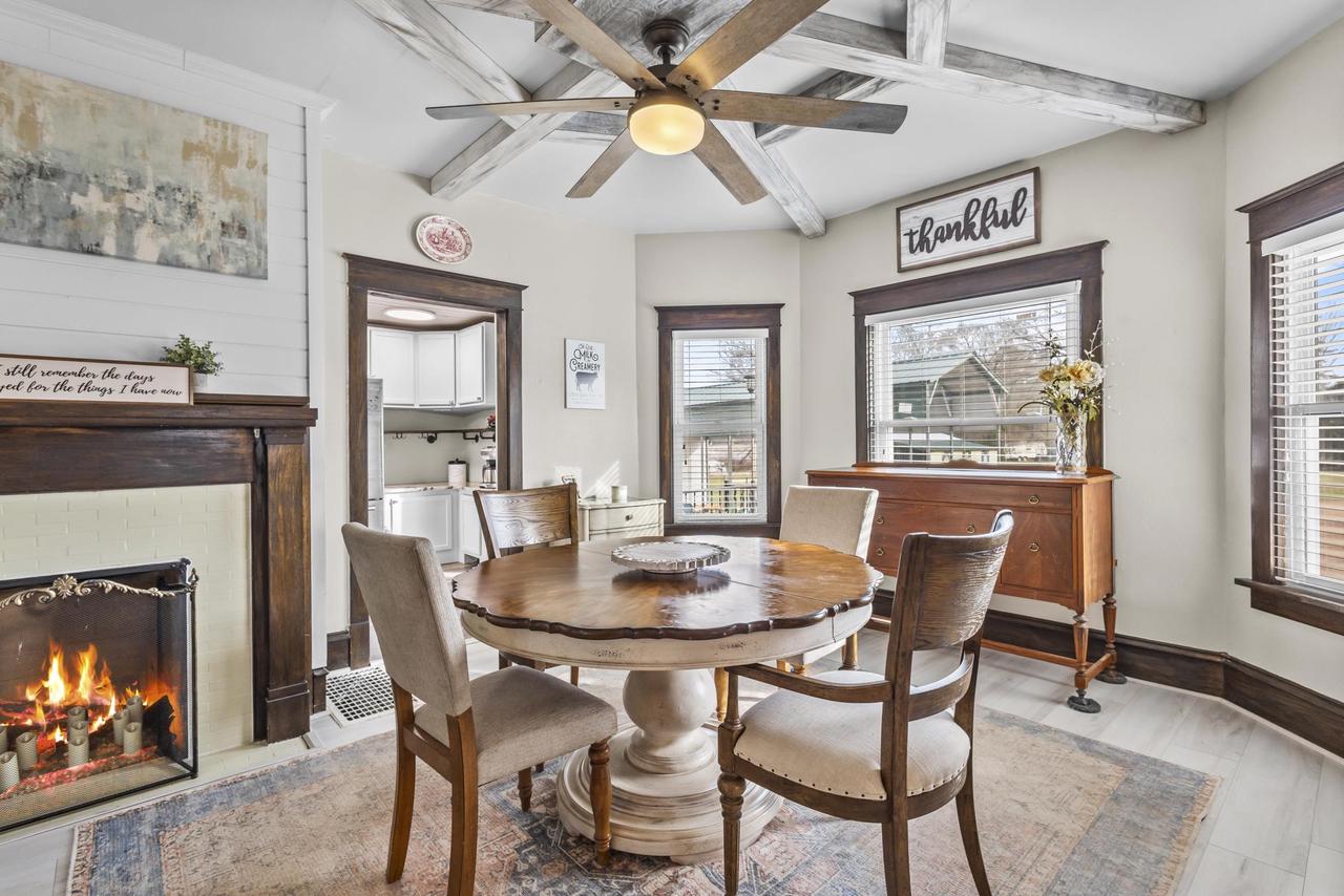 602 West Main Street