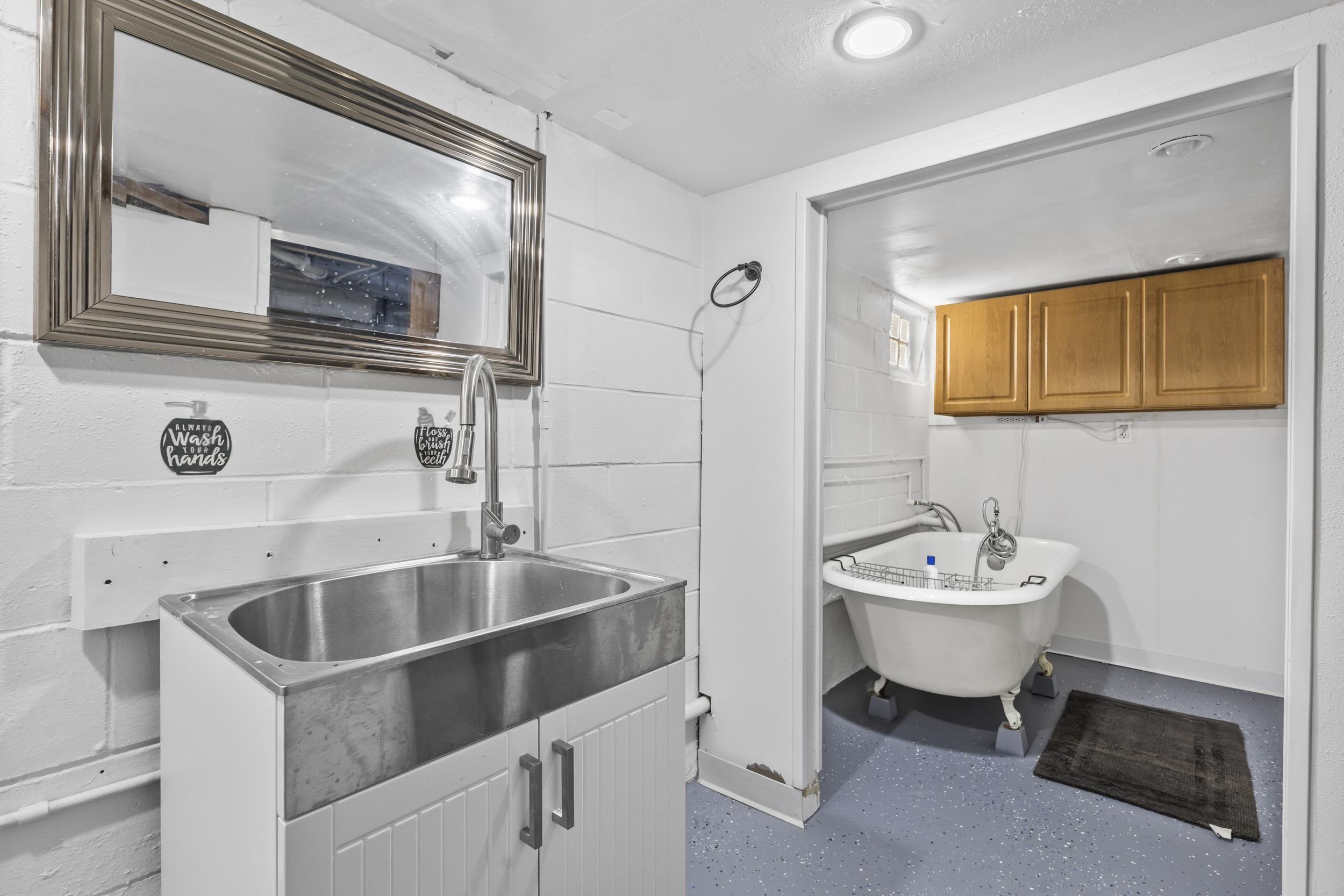 602 West Main Street