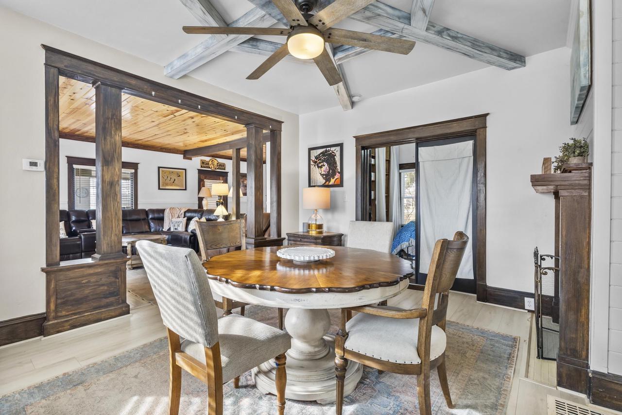 602 West Main Street