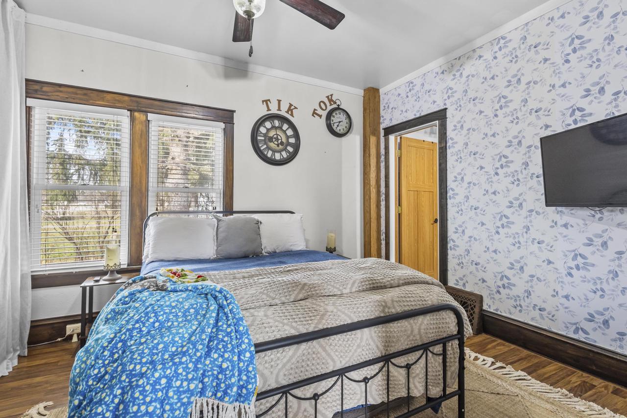 602 West Main Street