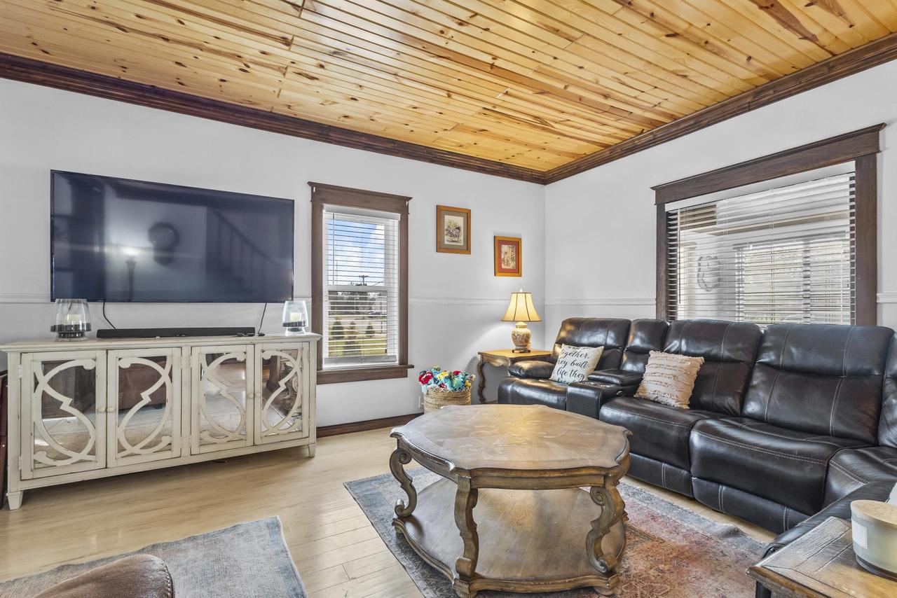 602 West Main Street