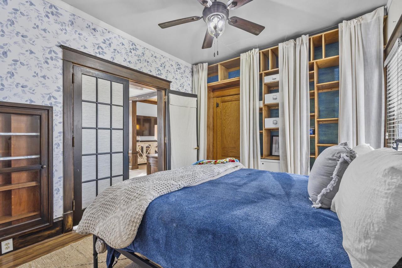 602 West Main Street