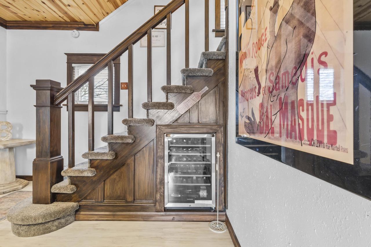 602 West Main Street