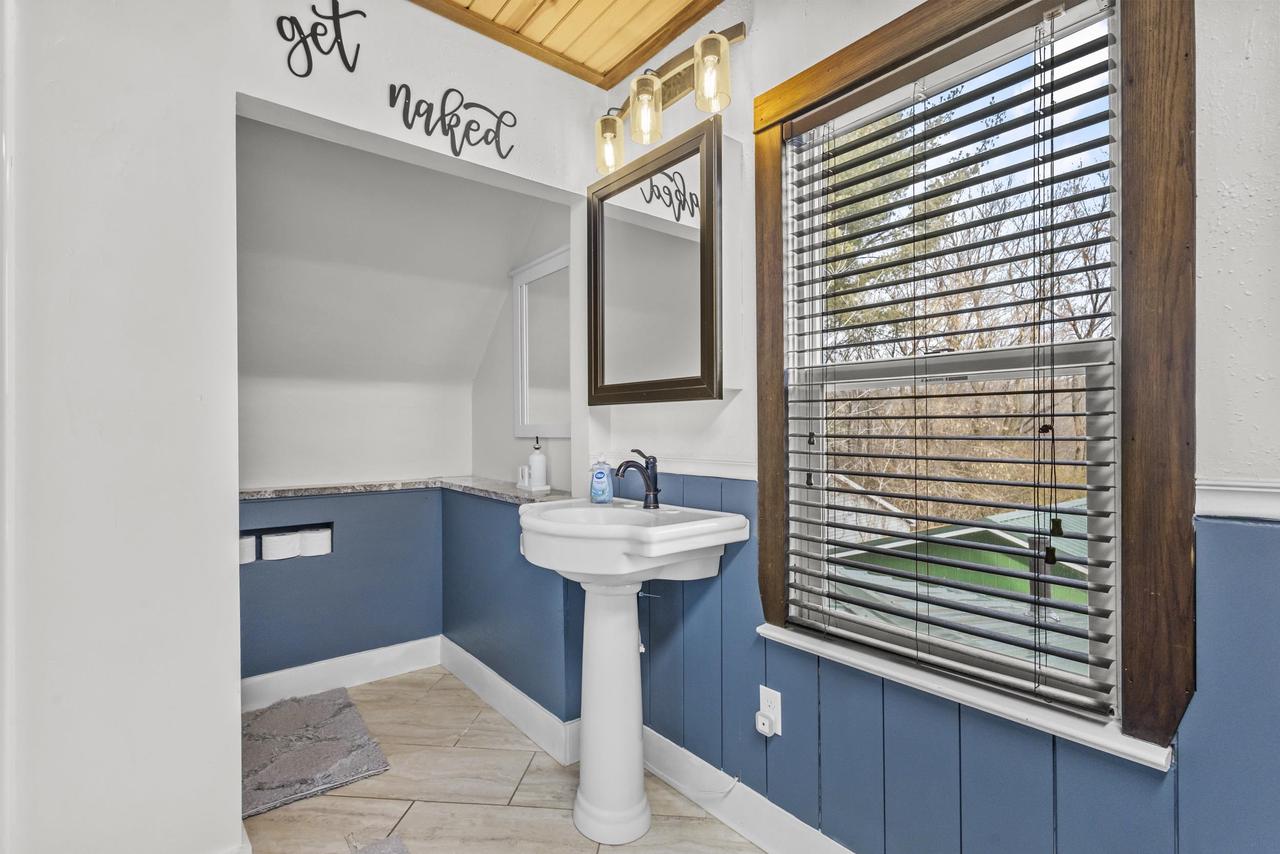 602 West Main Street