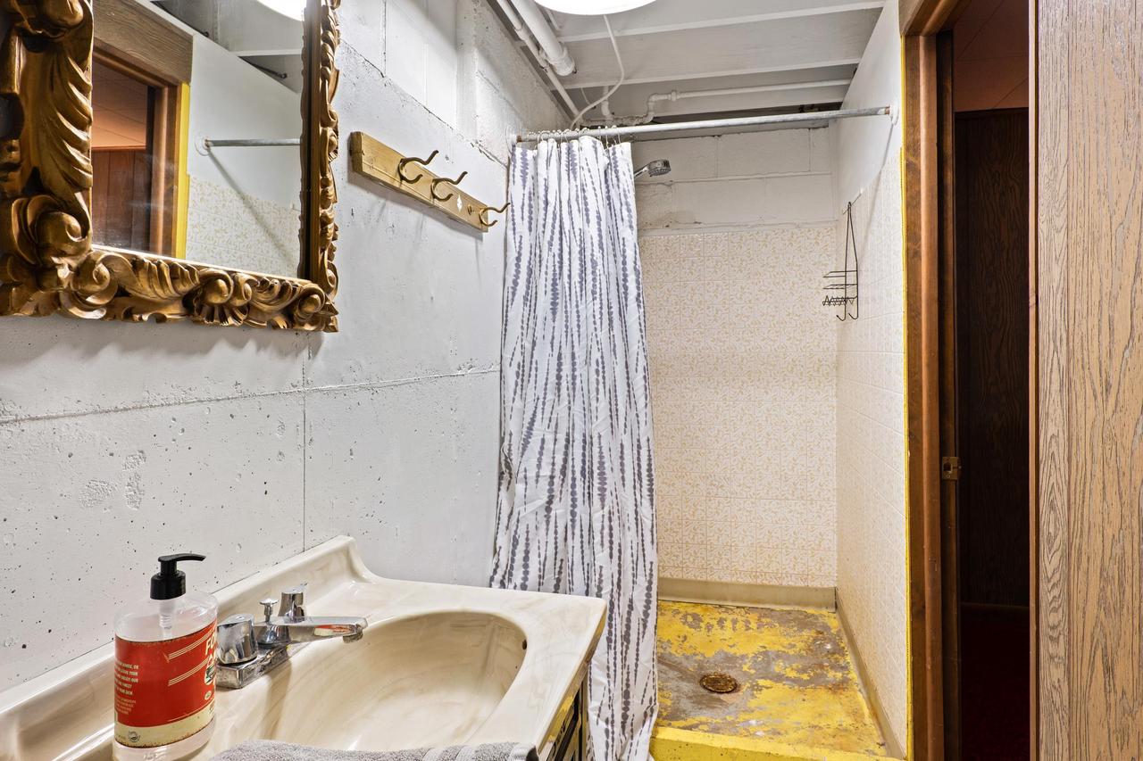 534 S Margaret Street