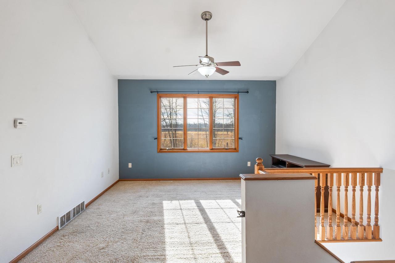 W2078 Buttercup Avenue