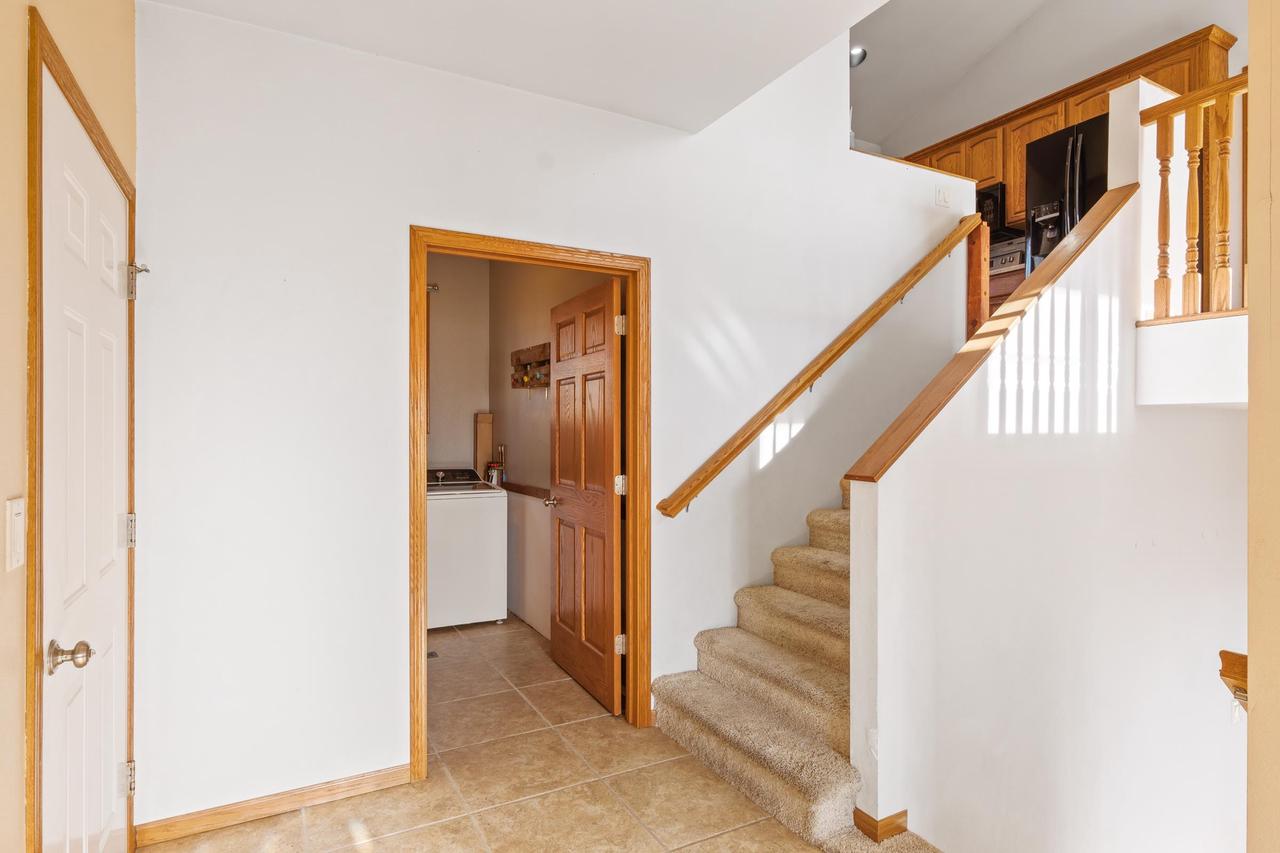 W2078 Buttercup Avenue