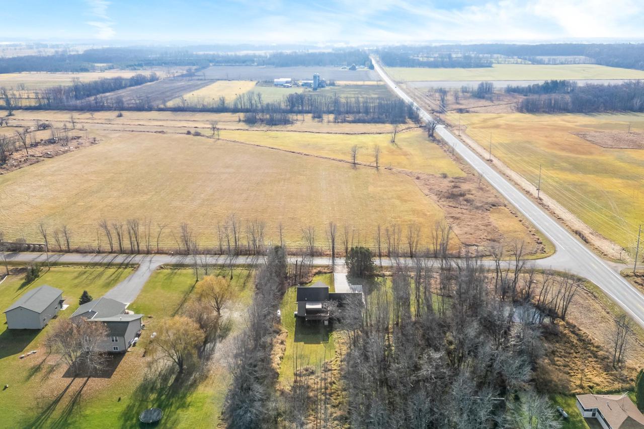 W2078 Buttercup Avenue