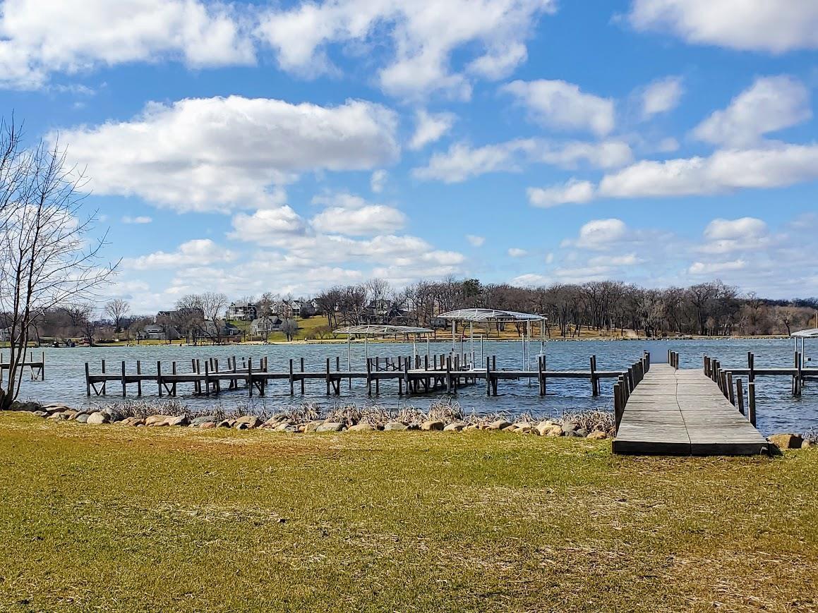 413 Strauss unit 11 Avenue