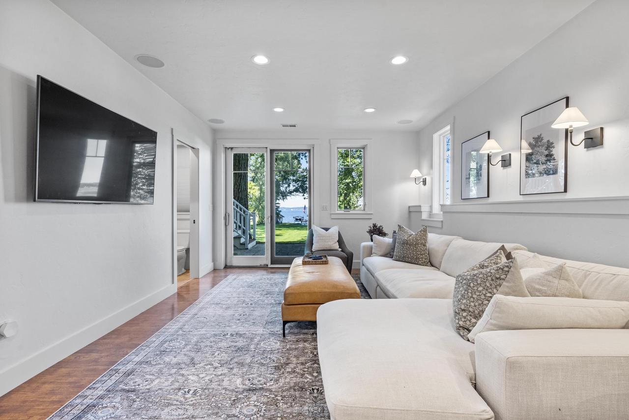 N5195 Forest Glen Beach Road