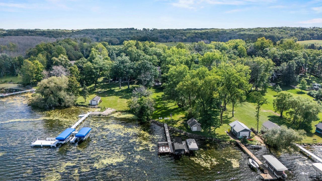 N5195 Forest Glen Beach Road