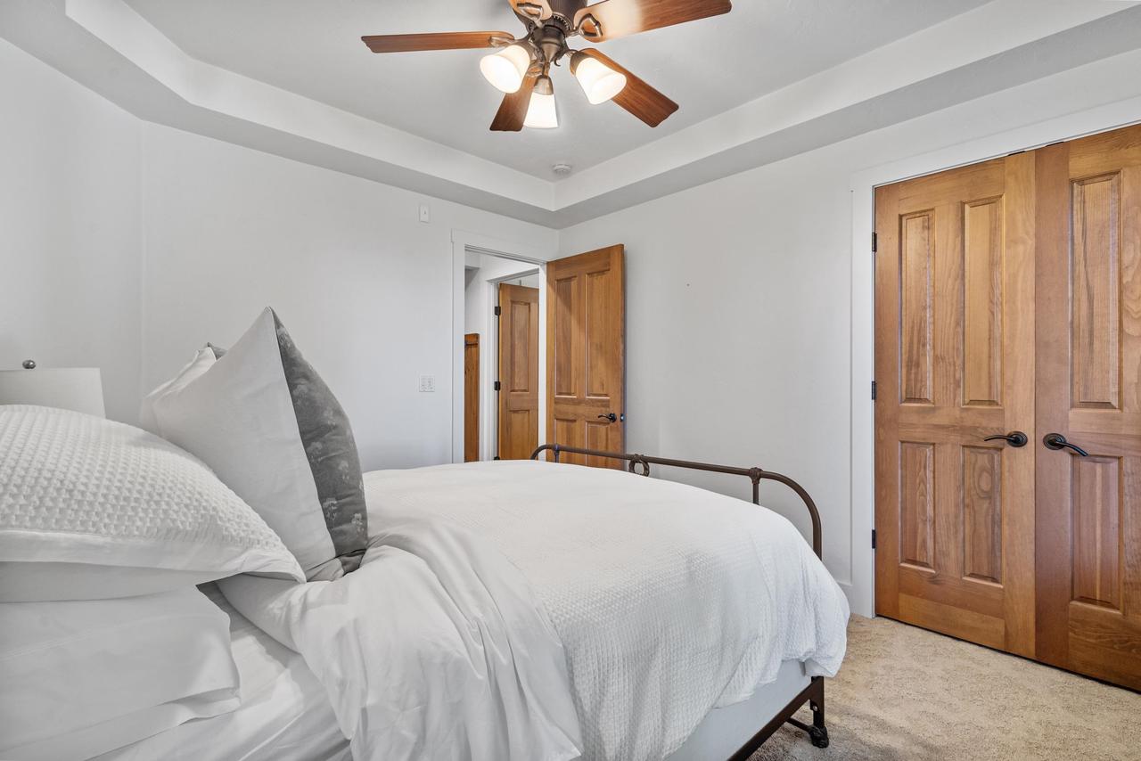 N5195 Forest Glen Beach Road