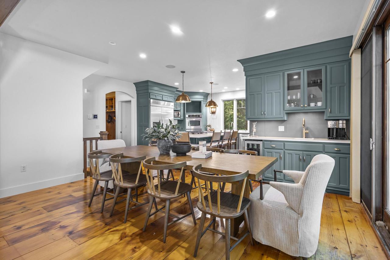 N5195 Forest Glen Beach Road