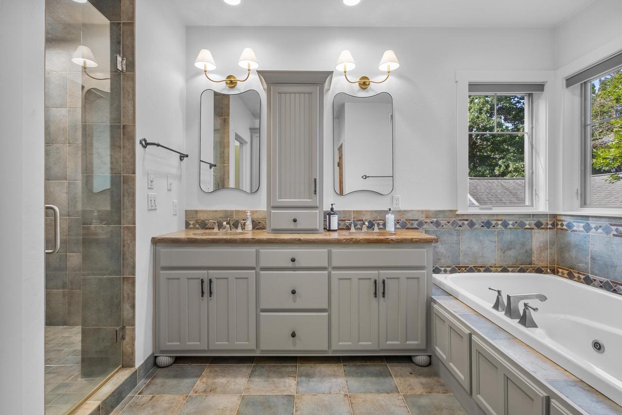 N5195 Forest Glen Beach Road