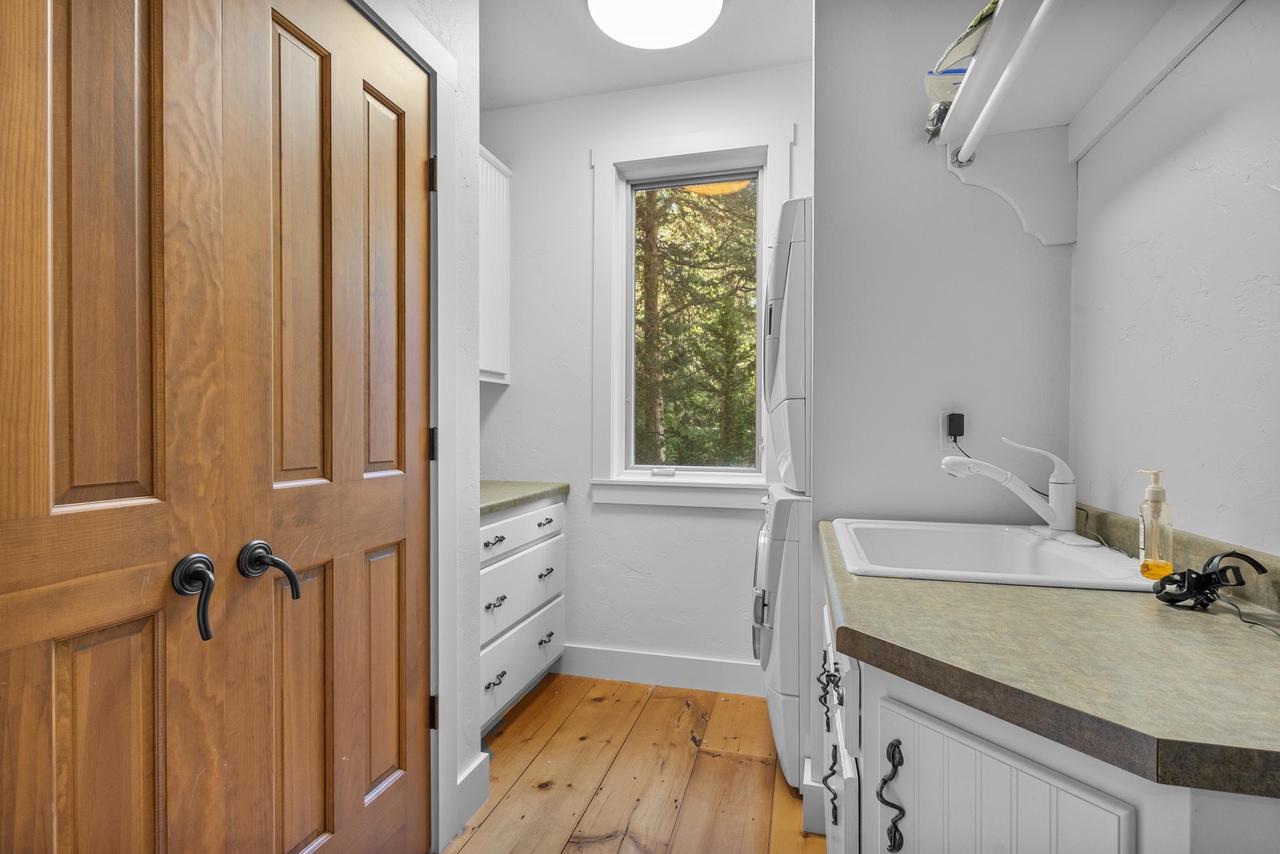 N5195 Forest Glen Beach Road