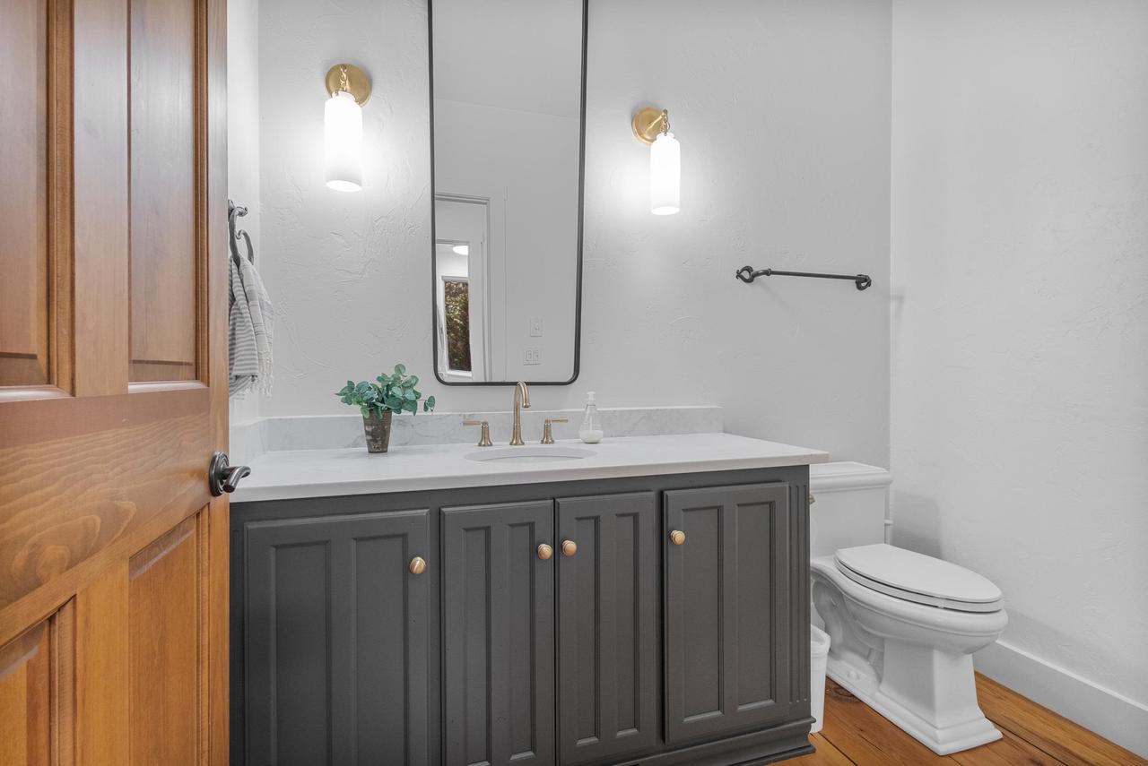 N5195 Forest Glen Beach Road