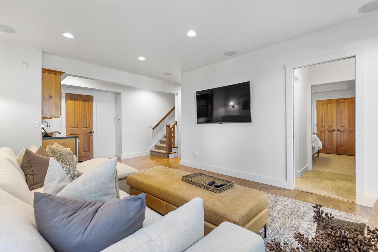 N5195 Forest Glen Beach Road