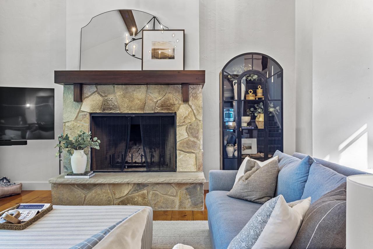 N5195 Forest Glen Beach Road