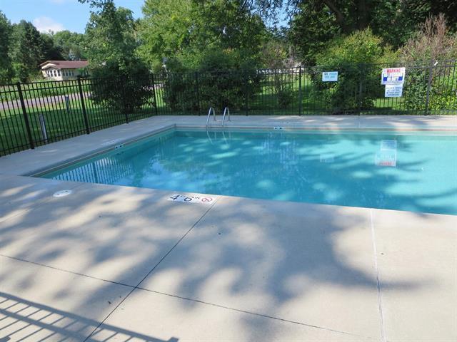 178 East Front Street 14