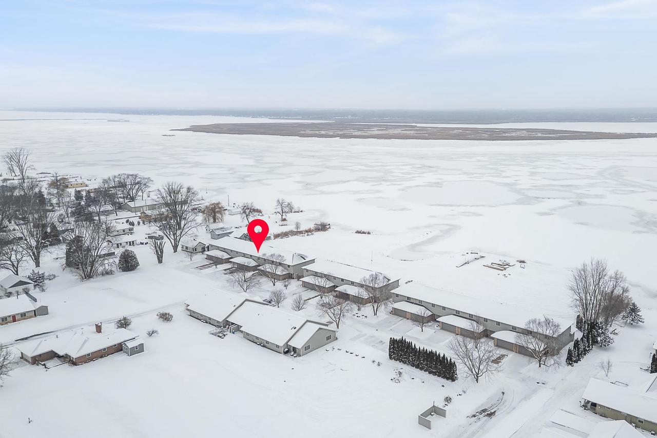 178 East Front Street 14