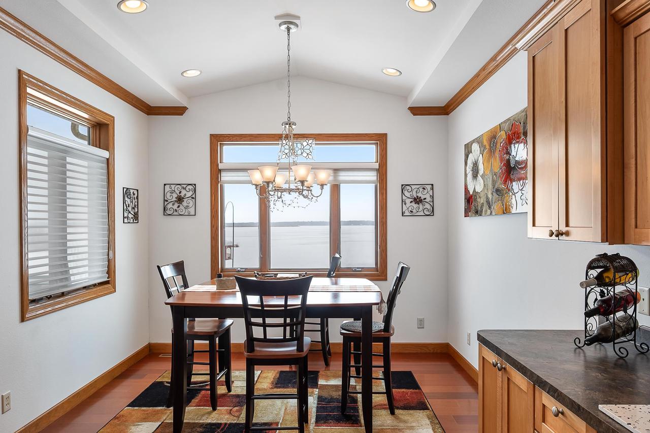 178 East Front Street 14