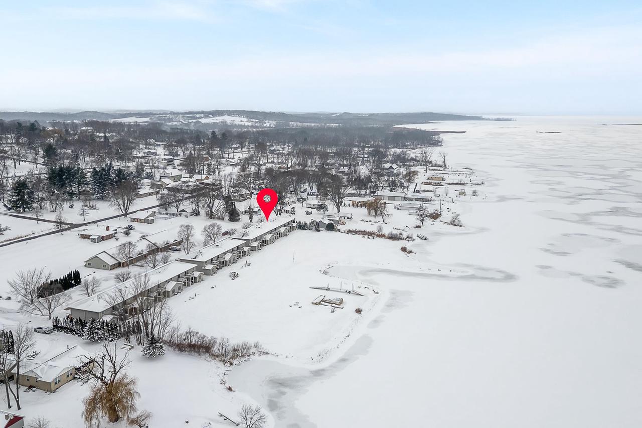 178 East Front Street 14