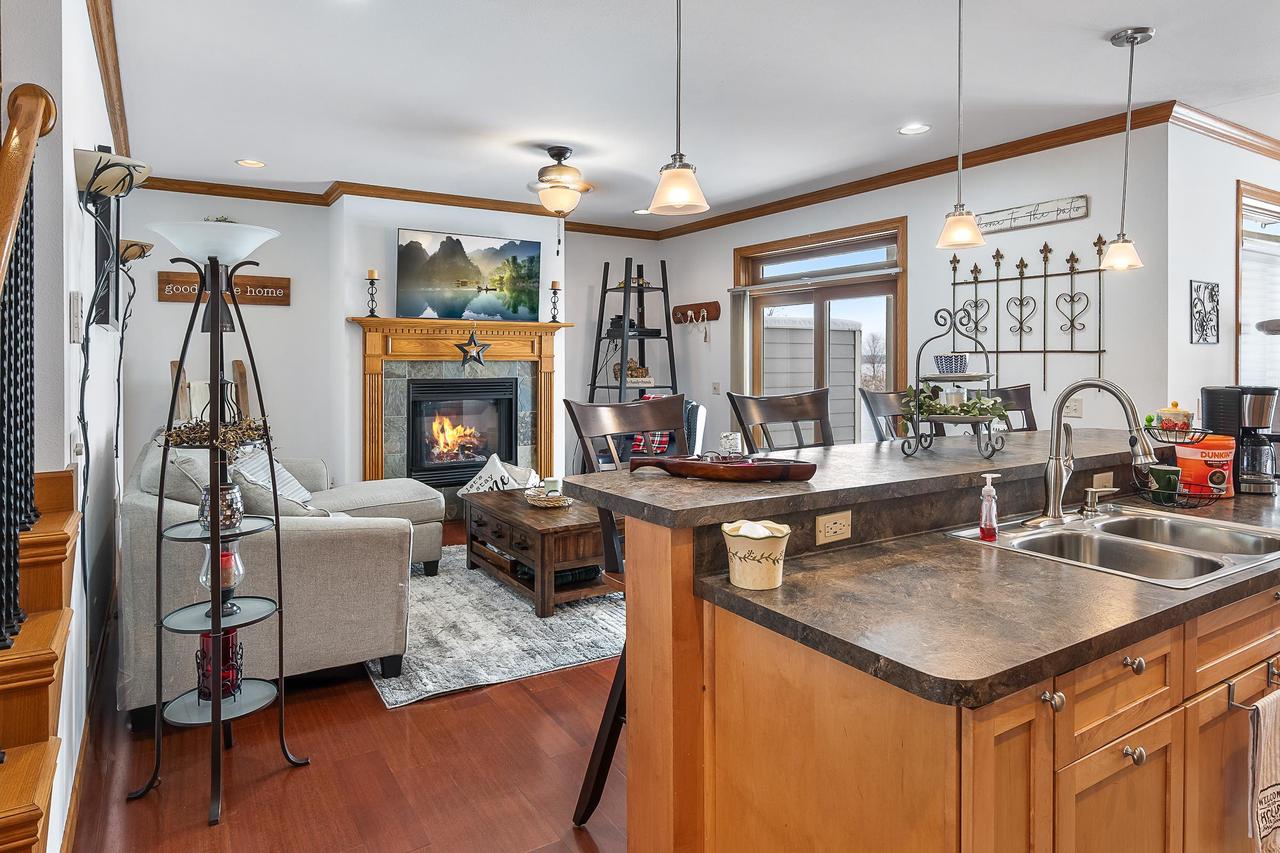 178 East Front Street 14