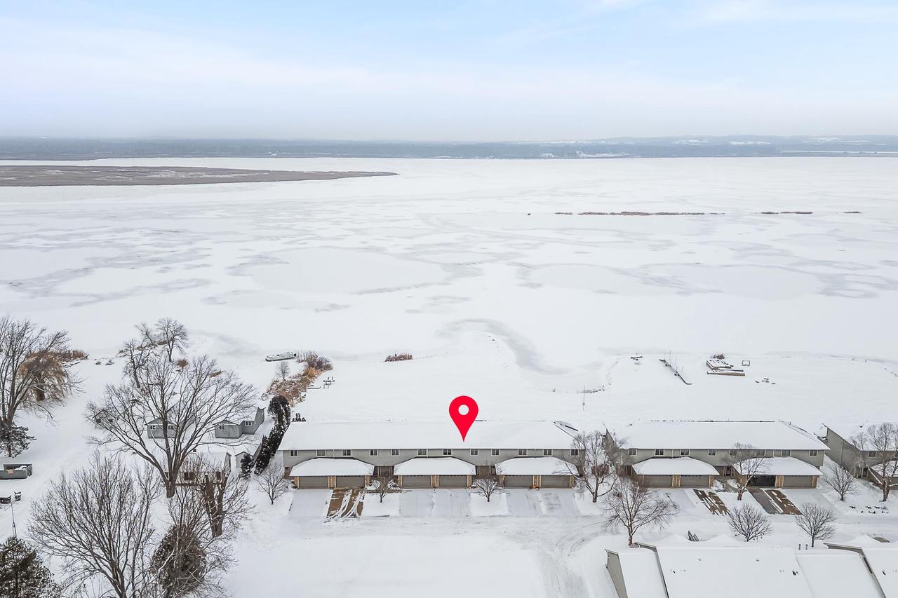 178 East Front Street 14