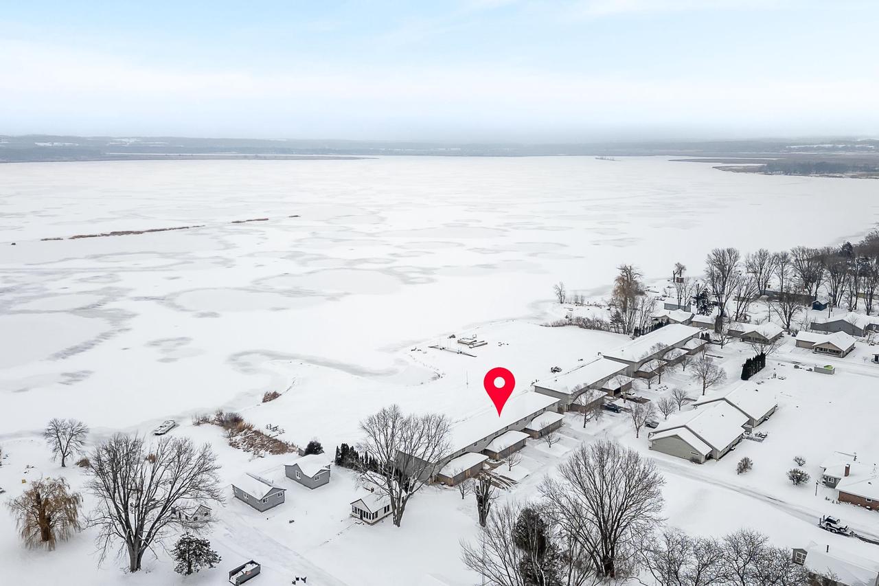 178 East Front Street 14