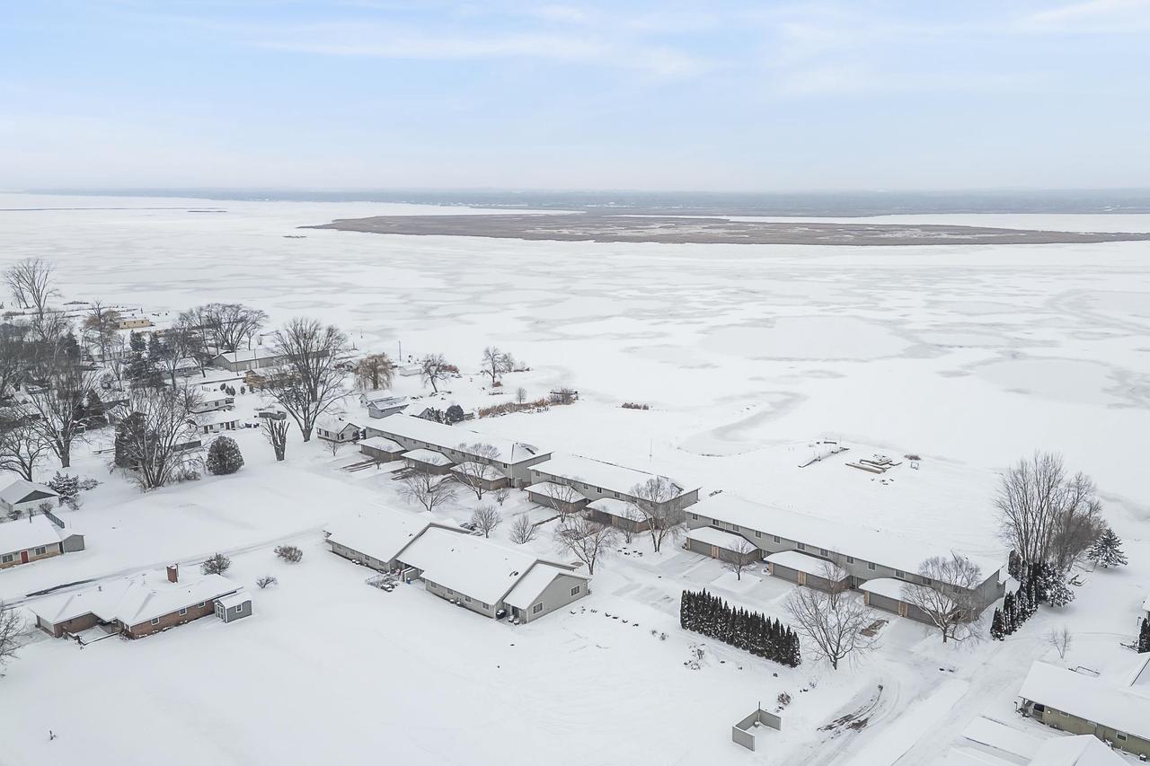 178 East Front Street 14