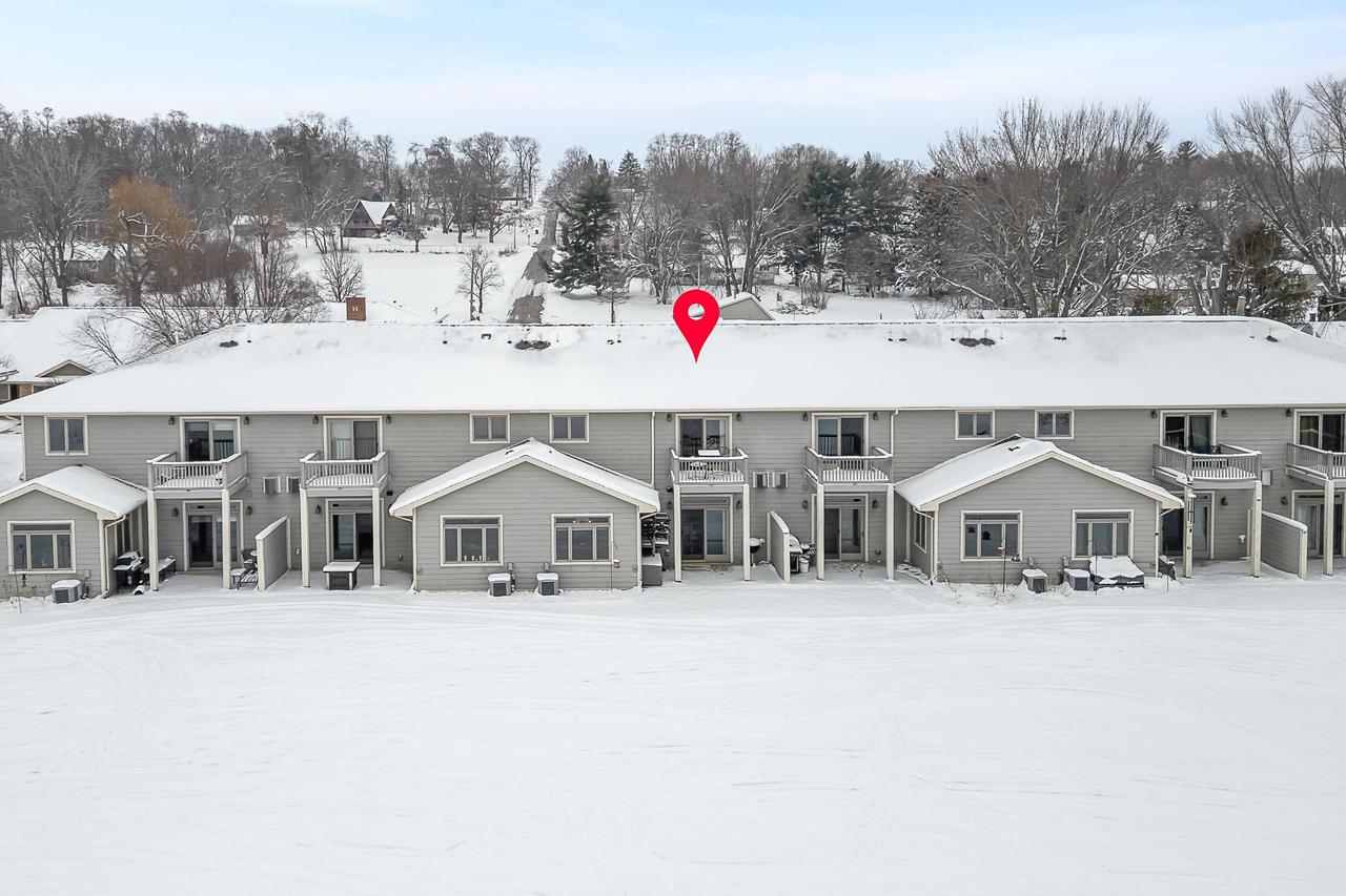 178 East Front Street 14