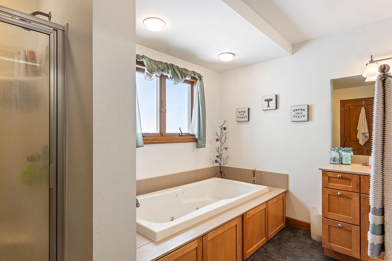 178 East Front Street 14