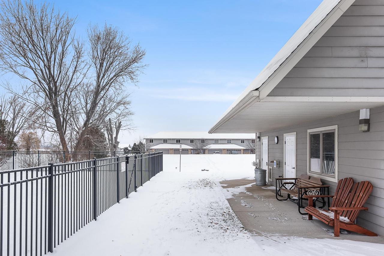 178 East Front Street 14