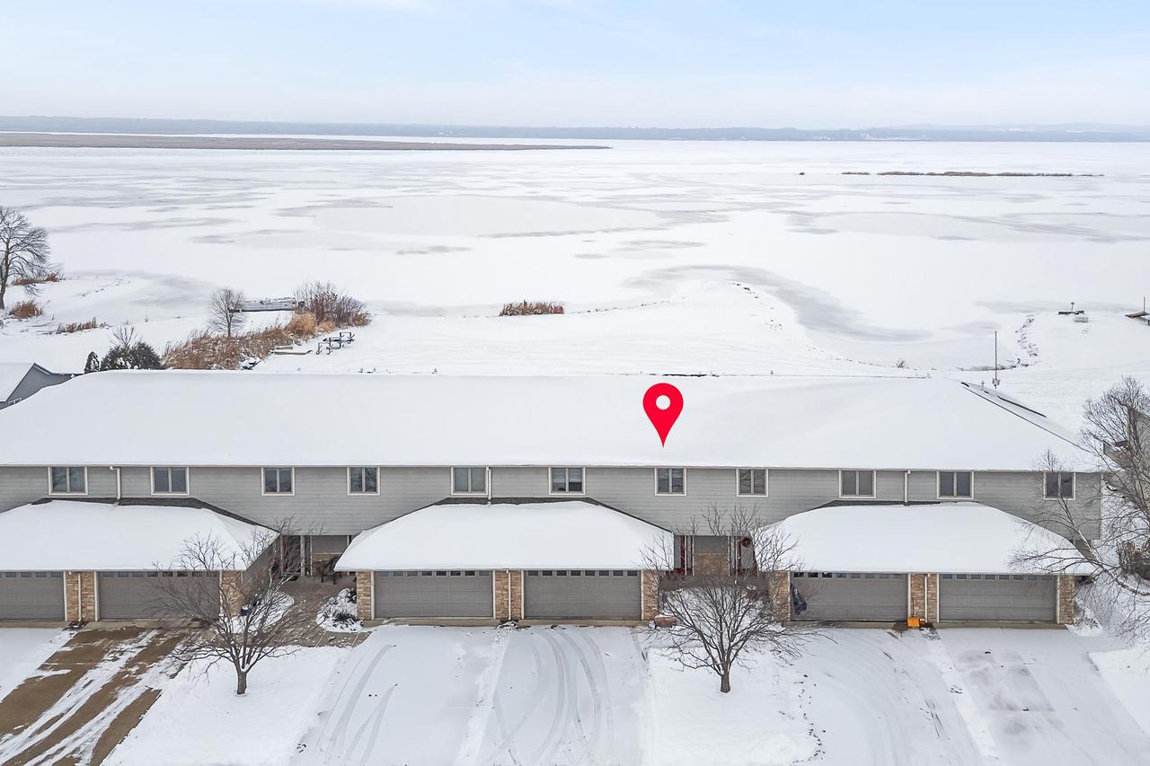 178 East Front Street 14