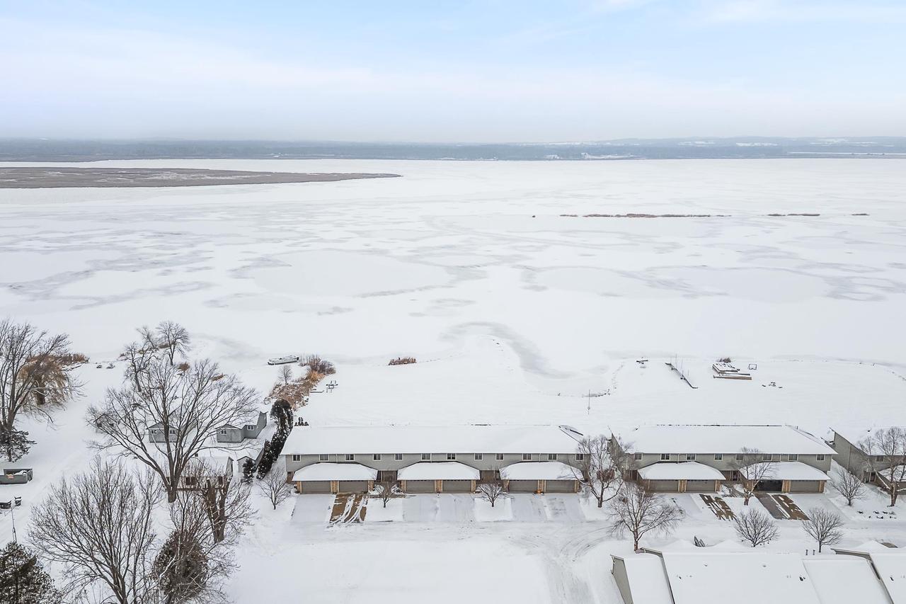 178 East Front Street 14