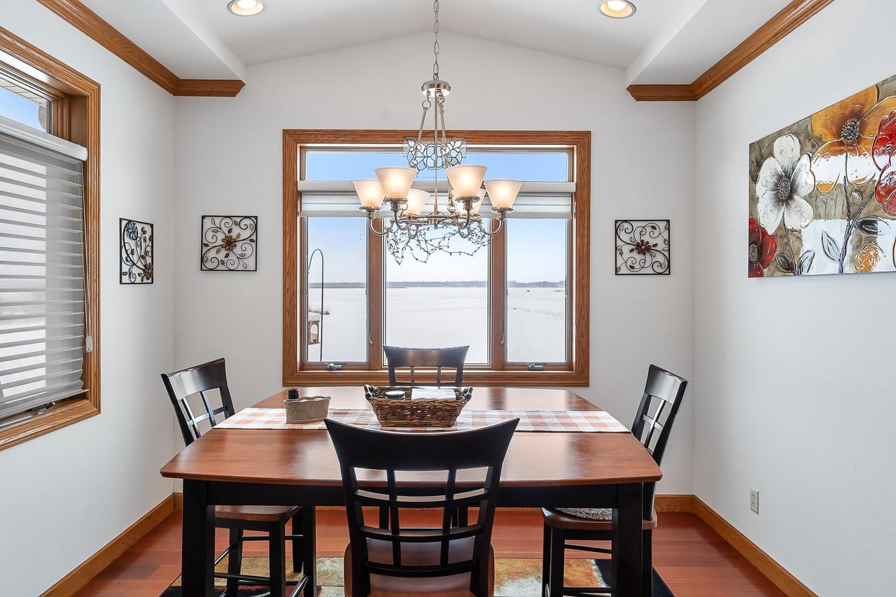 178 East Front Street 14