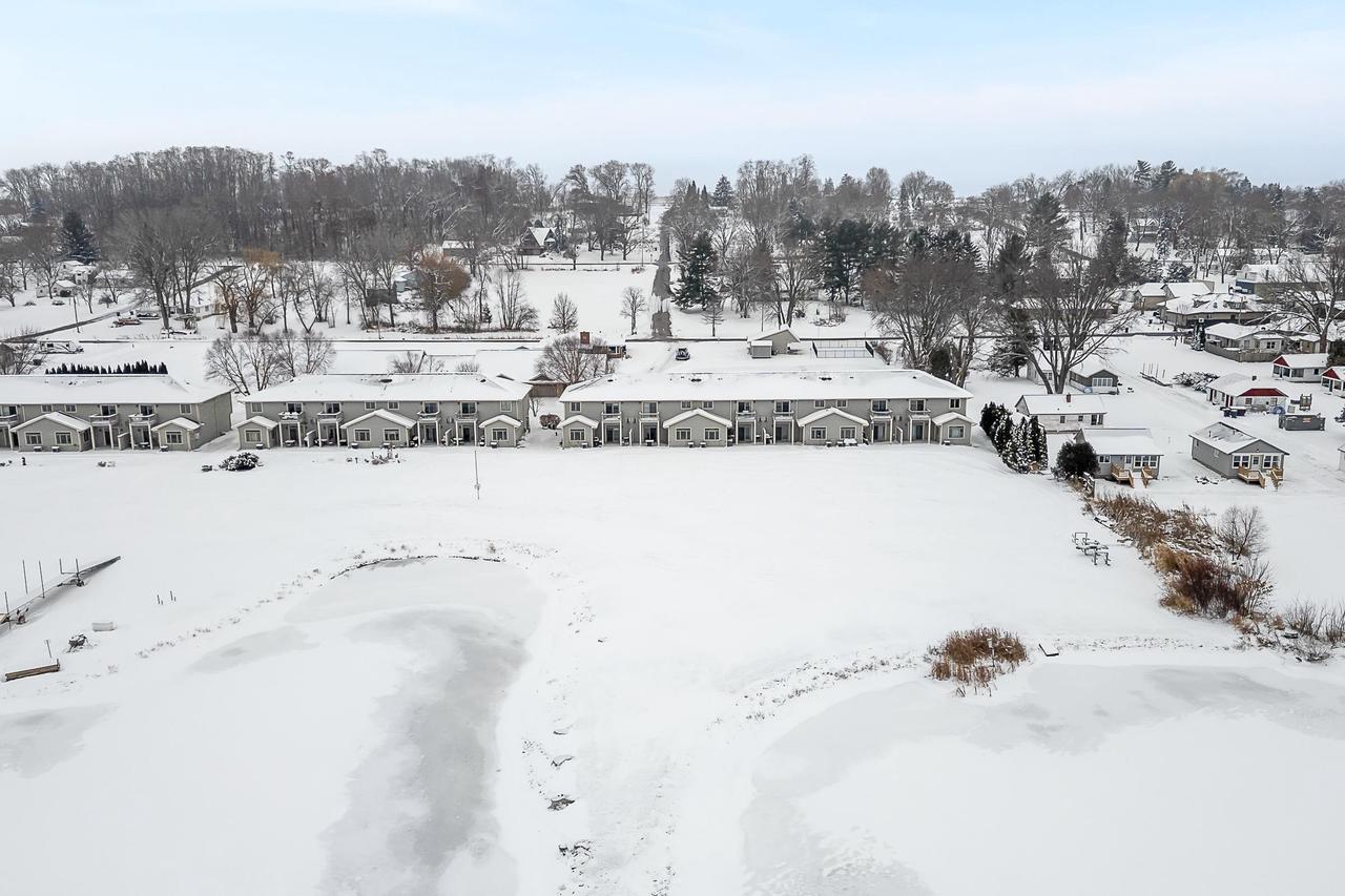 178 East Front Street 14