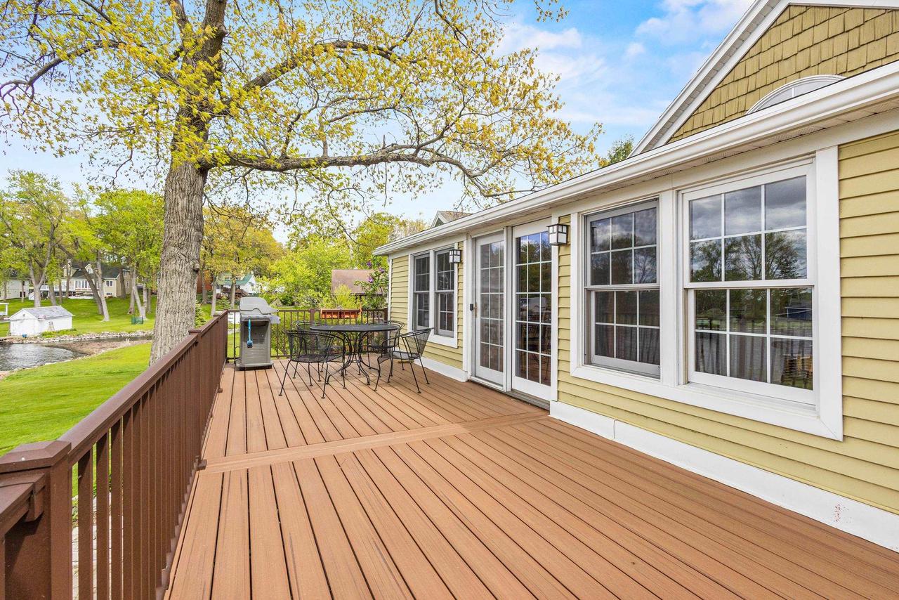 W964 Spring Grove Road