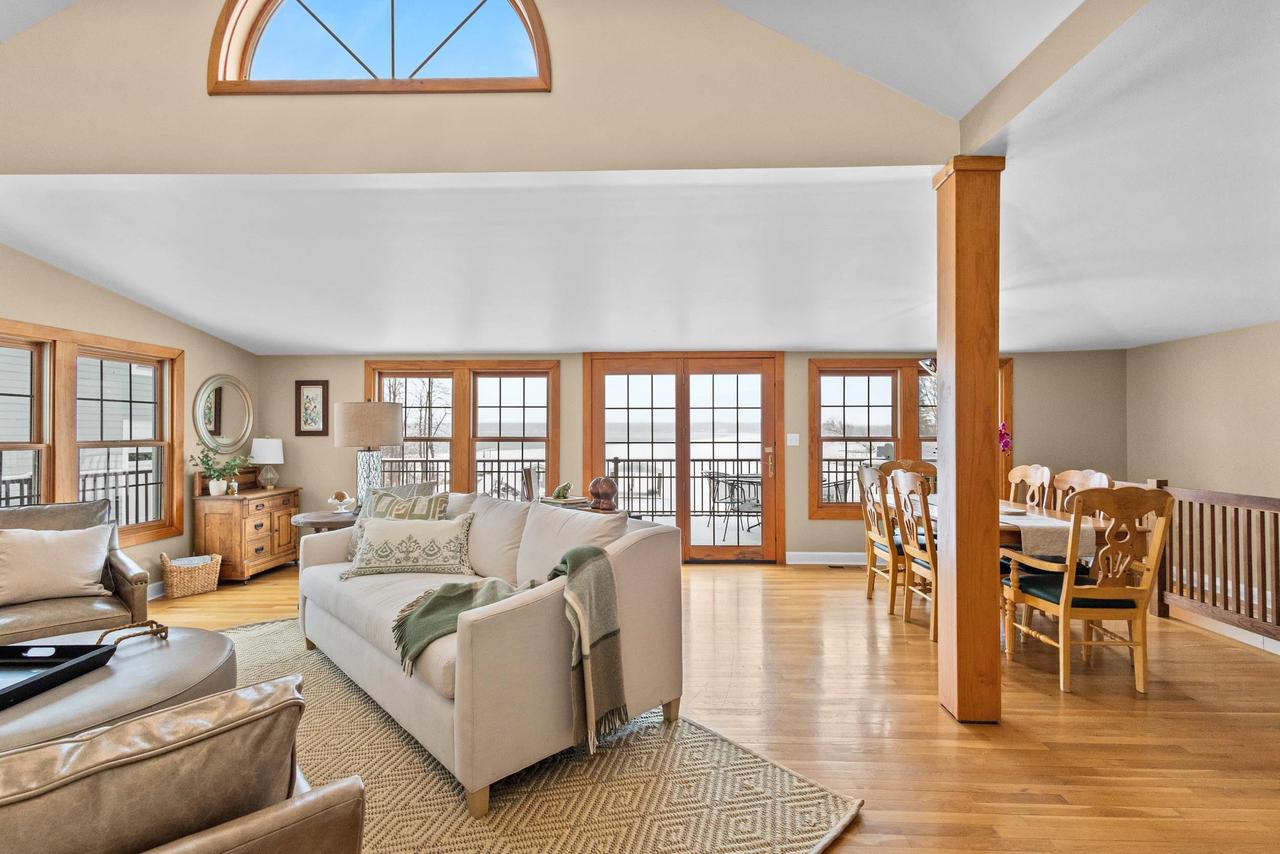 W964 Spring Grove Road