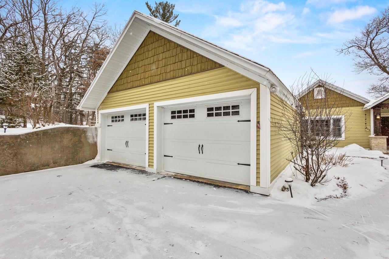 W964 Spring Grove Road